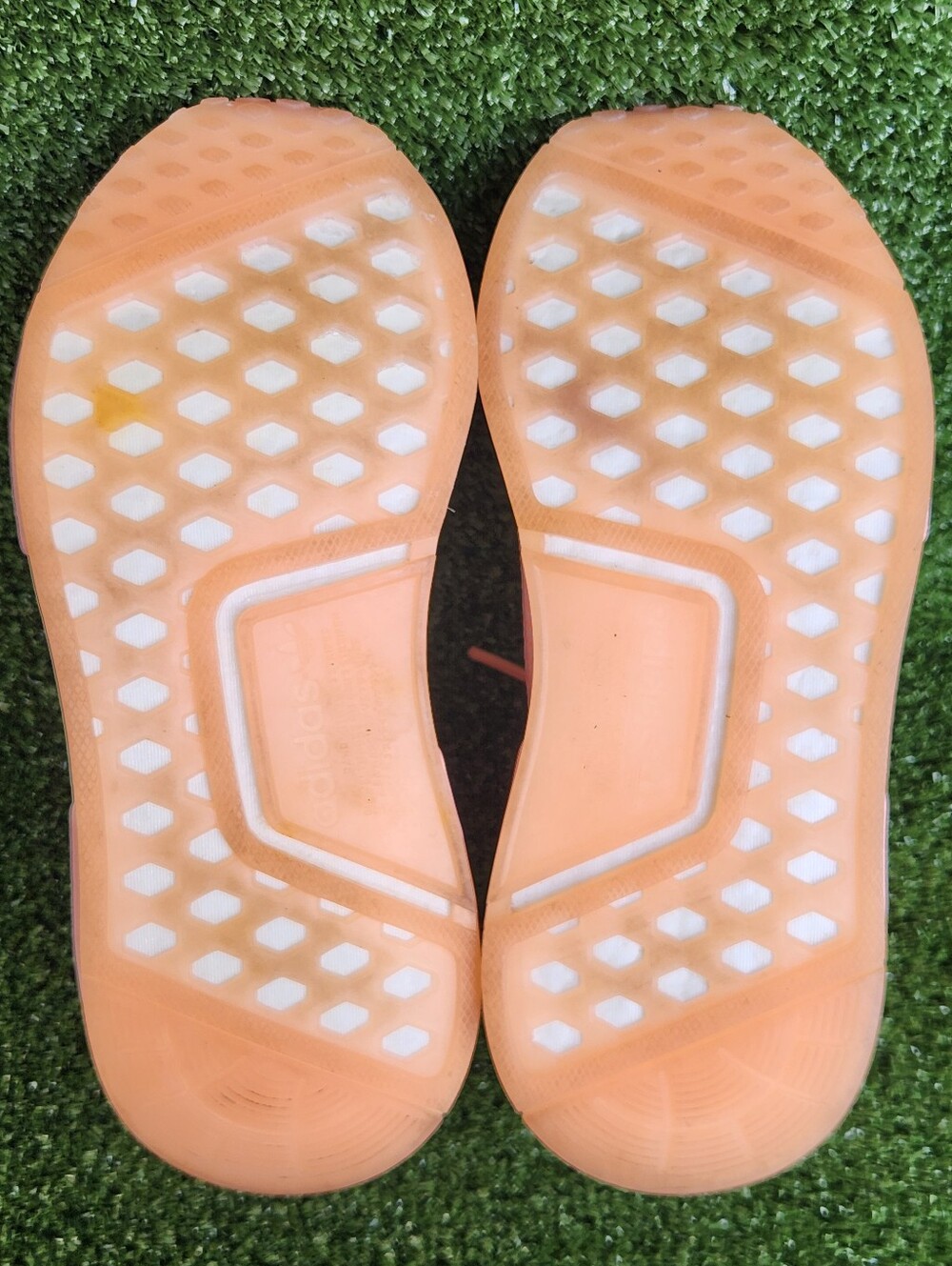 Adidas NMD-R1 Boost Women's Athletic Running/Walking Primeknit Peach Size 6 - Picture 12 of 14
